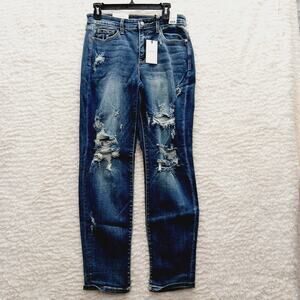 Jeans Judy Blue Size 7/28 Boyfriend Distressed Mid Rise Medium Wash Boho Grunge